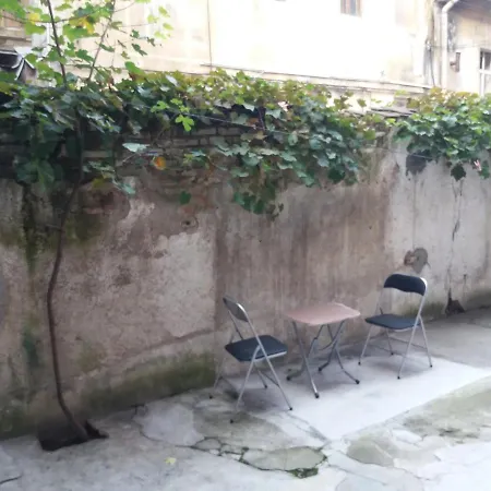 Vintage Apartament ,, Nicolux,, Centrul Vechi- *